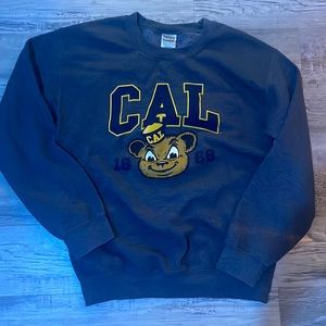 University of California Berkeley Gildan Crewneck Size Small